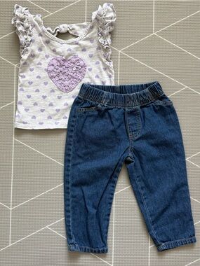 Carters|Baby girl/toddler set,Lilac Heart embroidered Ruffle Sleeve Top & jeans•